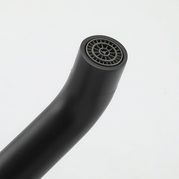 G2490-6_3