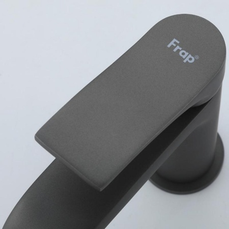 F1075-9_4