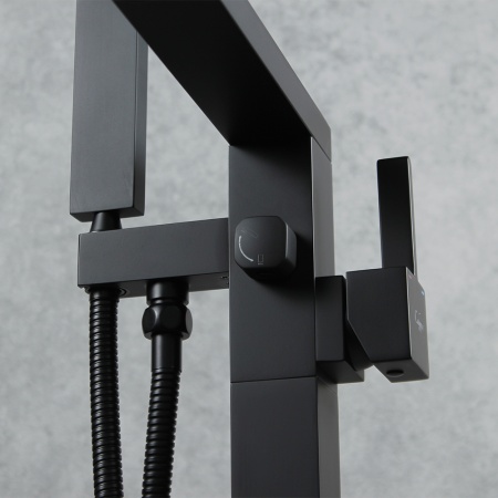 CS51001-6_15