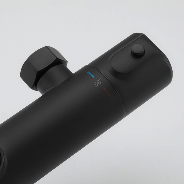 G2490-6_4