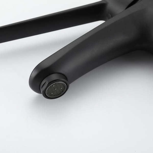 G1021-6_3